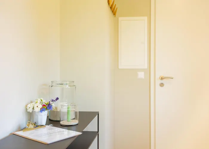 Appartement Adas Hues - 6 *