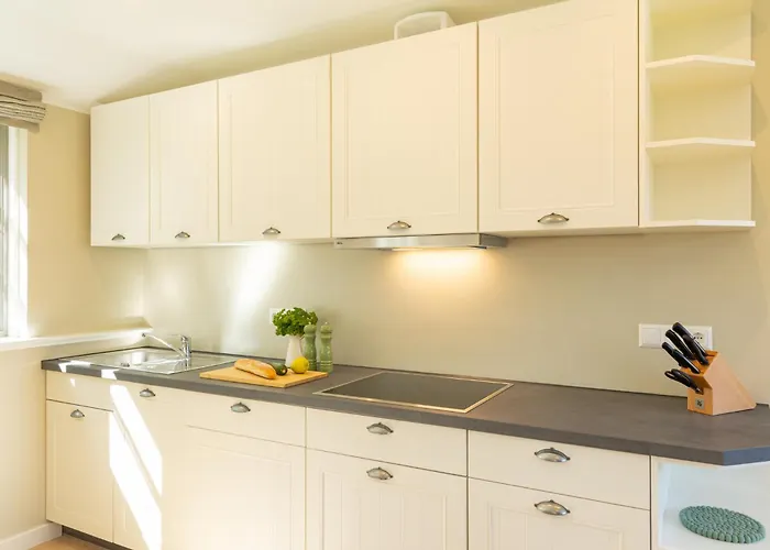 Appartement Adas Hues - 6 *